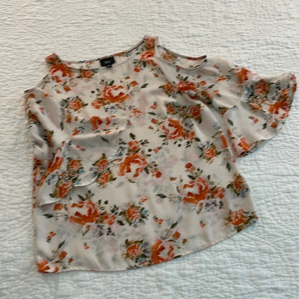 Mossimo Blouse with Shoulder Cutouts